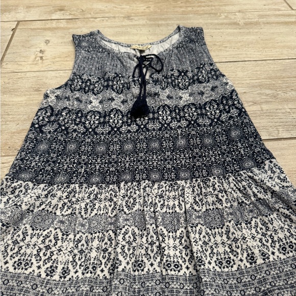 Lucky Brand Navy Blue and White Blouse - Picture 2 of 5